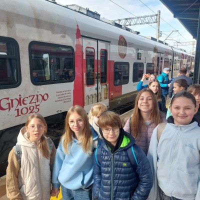 Wycieczka z okazji1000-lecia koronacji pierwszych królów Polski - Bolesława Chrobrego i Mieszka II